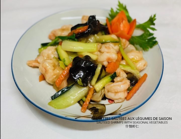 Stir-fried prawns with seasonal vegetables