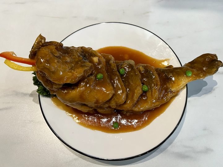 Crispy sea bream with sweet and sour sauce