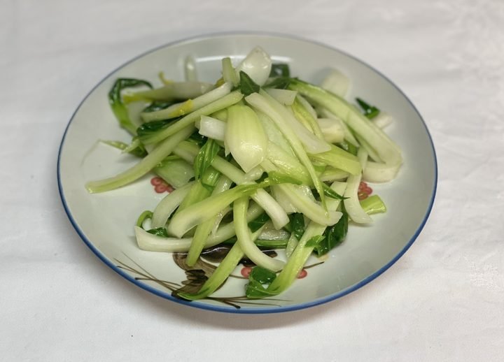 Stir-fried seasonal vegetables
